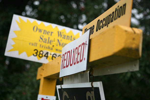 Foreclosure Rescue Scams: How They Drain Your Equity and Steal Your Home