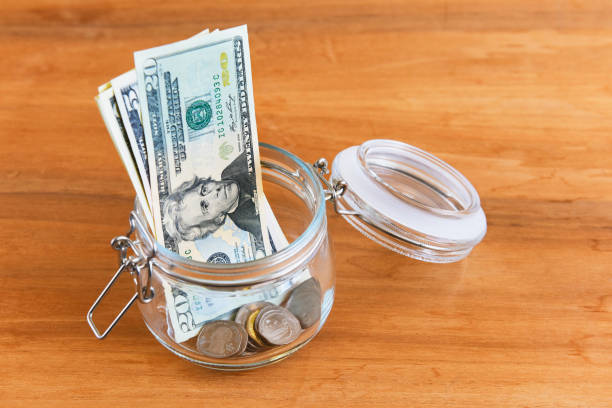 How to Spot a Ponzi Scheme Aimed at Your Retirement Savings